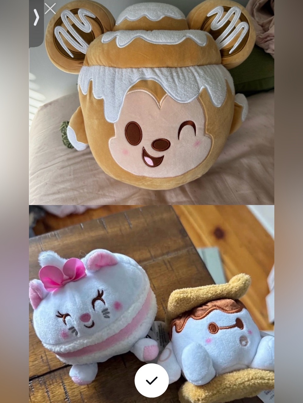 3 Disney munchling plushies